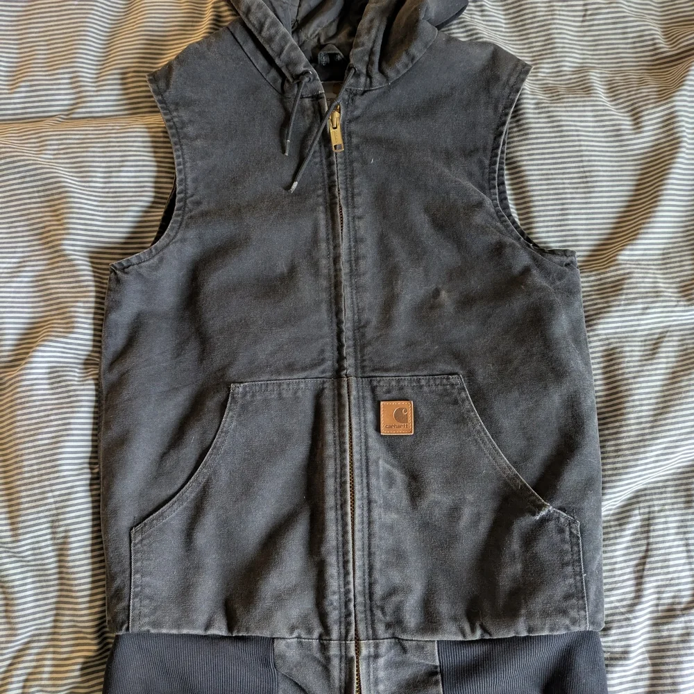 Carhartt Gray Hooded Vest - Picture 1 of 3
